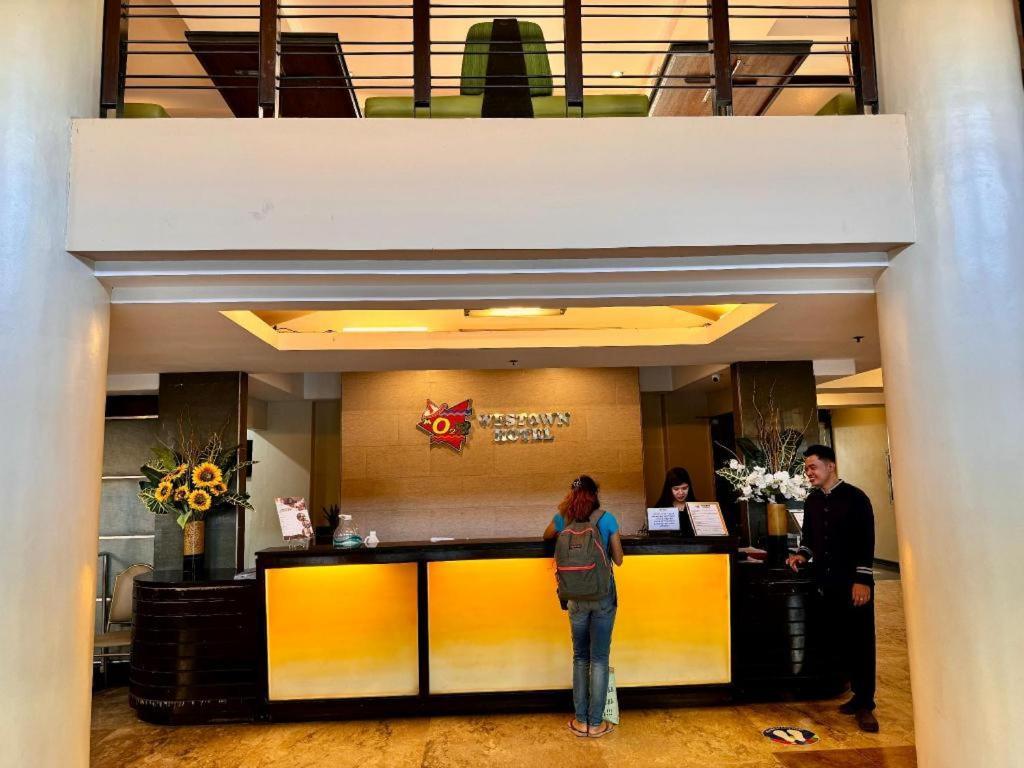 Mo2 Westown Hotel San Juan Bacolod Ngoại thất bức ảnh