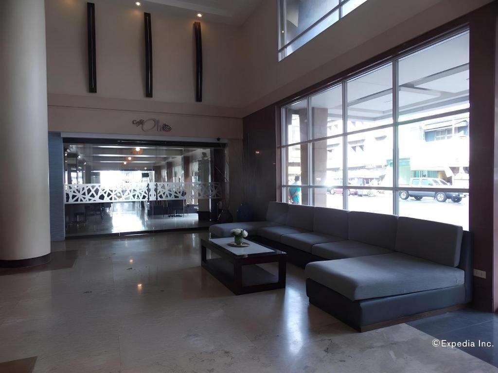 Mo2 Westown Hotel San Juan Bacolod Ngoại thất bức ảnh