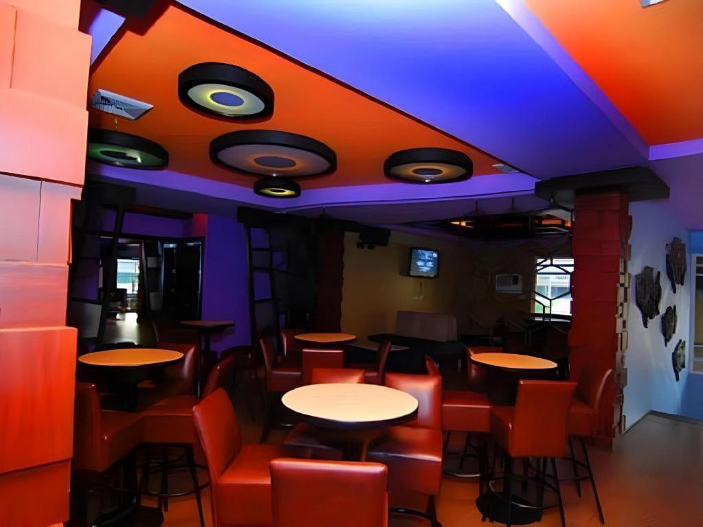 Mo2 Westown Hotel San Juan Bacolod Ngoại thất bức ảnh