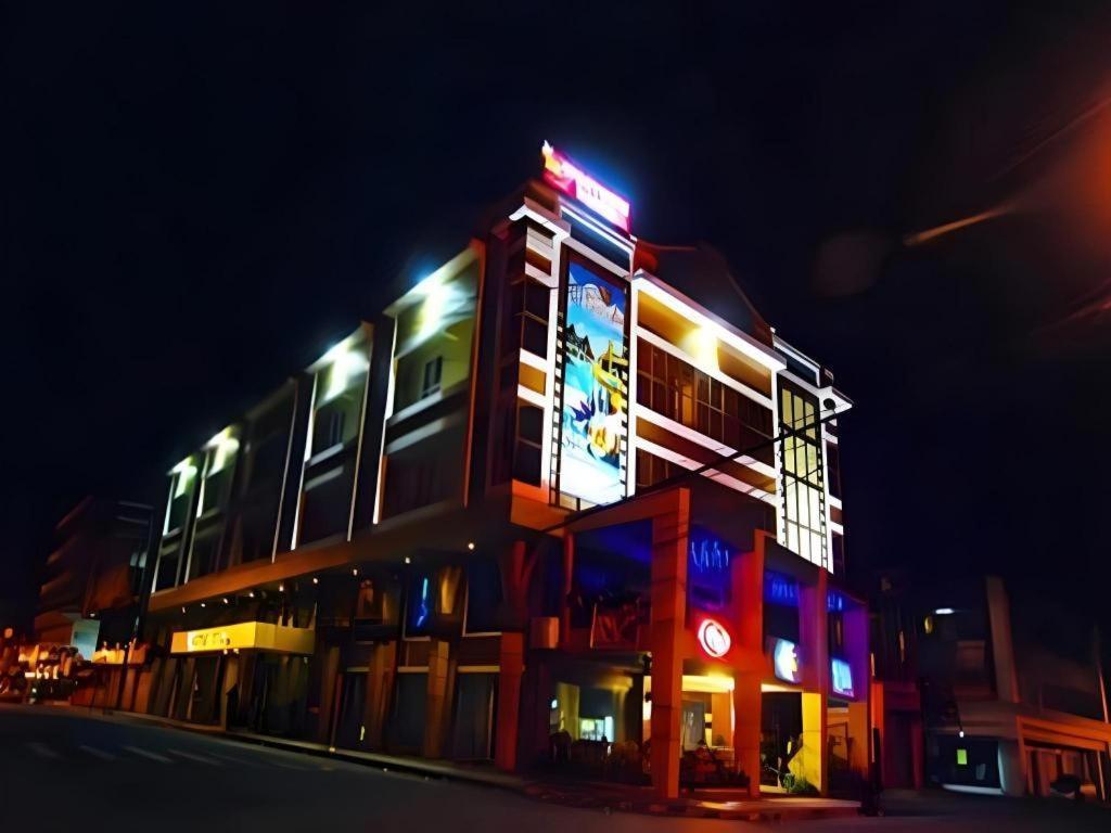 Mo2 Westown Hotel San Juan Bacolod Ngoại thất bức ảnh
