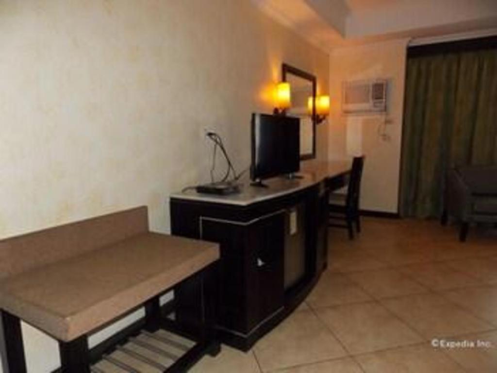 Mo2 Westown Hotel San Juan Bacolod Ngoại thất bức ảnh