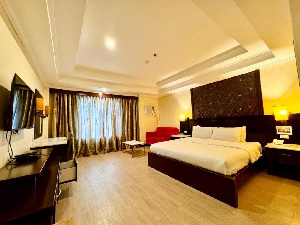Mo2 Westown Hotel San Juan Bacolod Ngoại thất bức ảnh