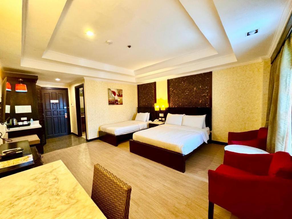 Mo2 Westown Hotel San Juan Bacolod Ngoại thất bức ảnh